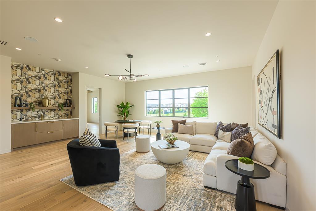 Stony Brook - Residential