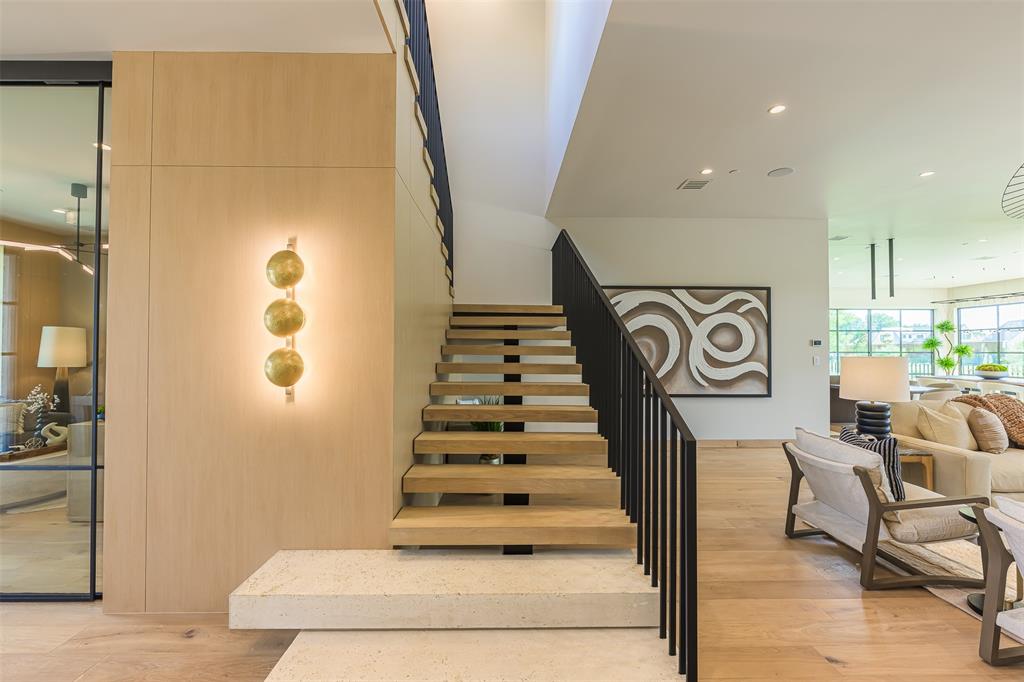 Stony Brook - Residential