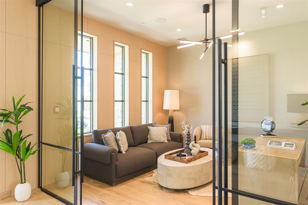 Stony Brook - Residential