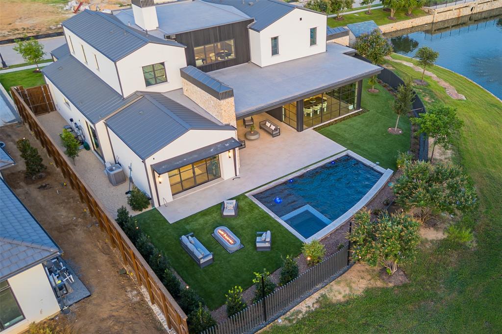Stony Brook - Residential