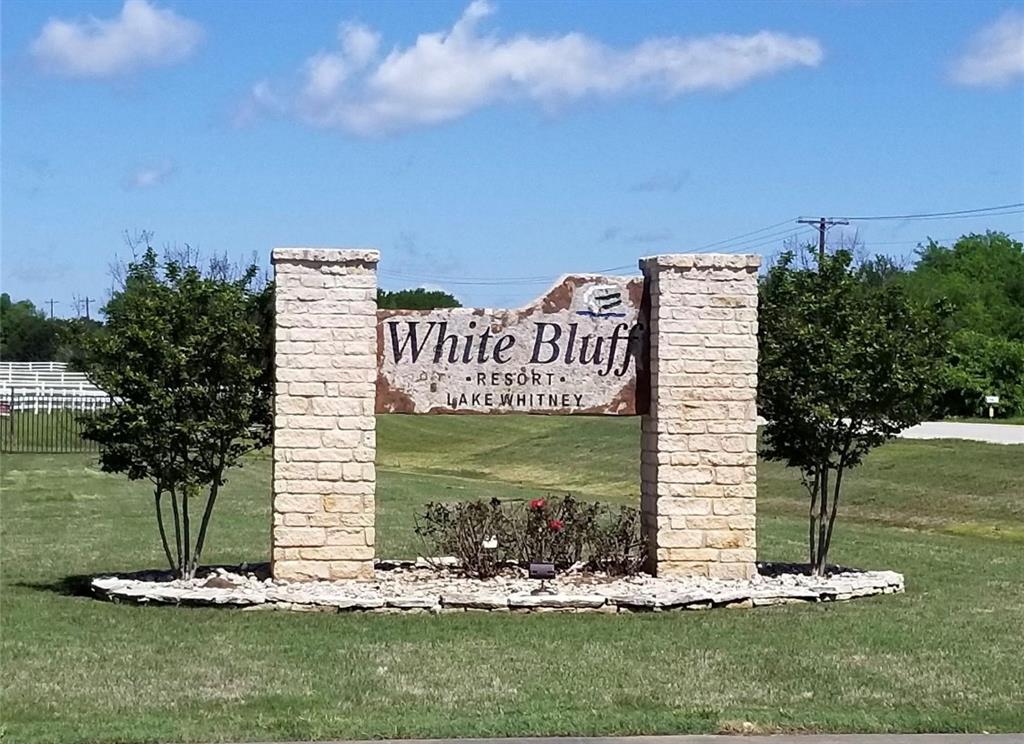 White Bluff #19 - Land