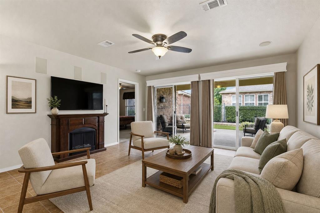 Frisco Lakes By Del Webb Villa - Residential