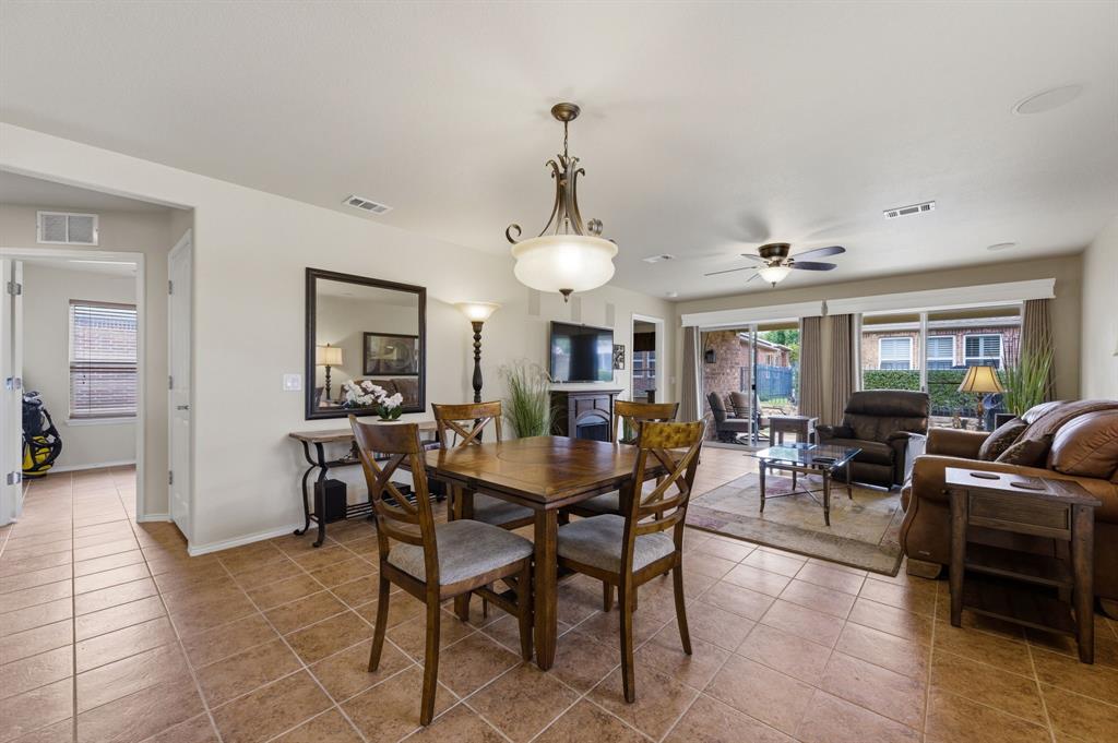 Frisco Lakes By Del Webb Villa - Residential