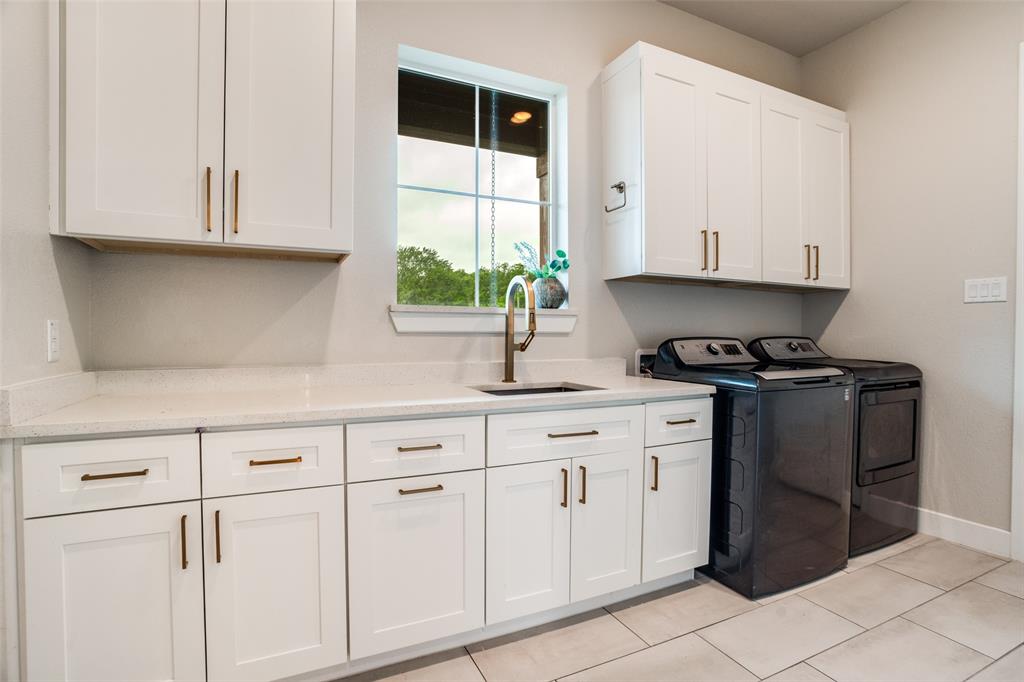 Lon Lon Ranch - Residential