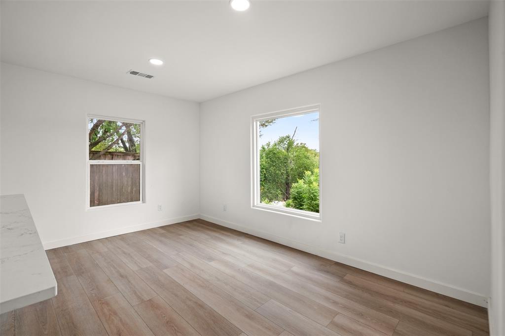 Bronx Park - Residential