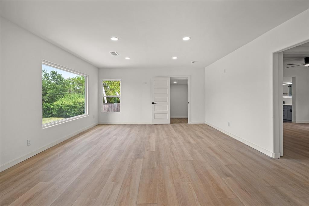Bronx Park - Residential