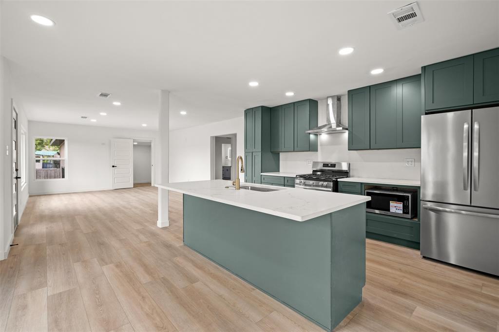 Bronx Park - Residential
