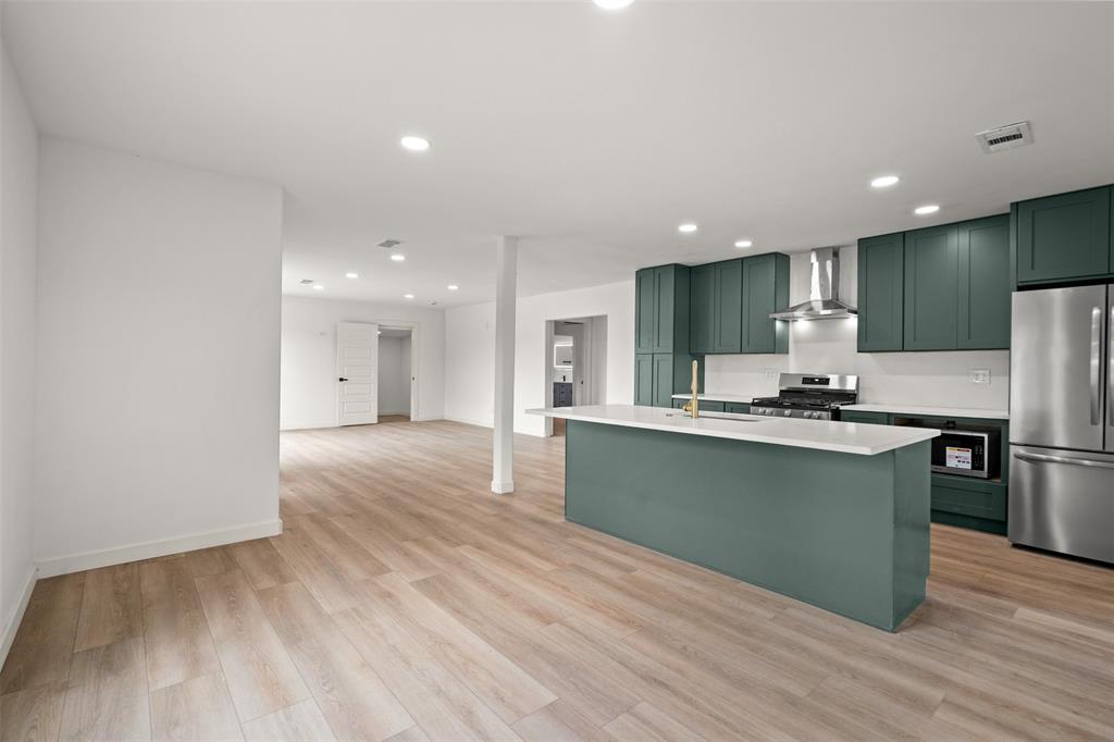 Bronx Park - Residential