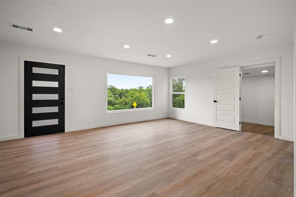 Bronx Park - Residential