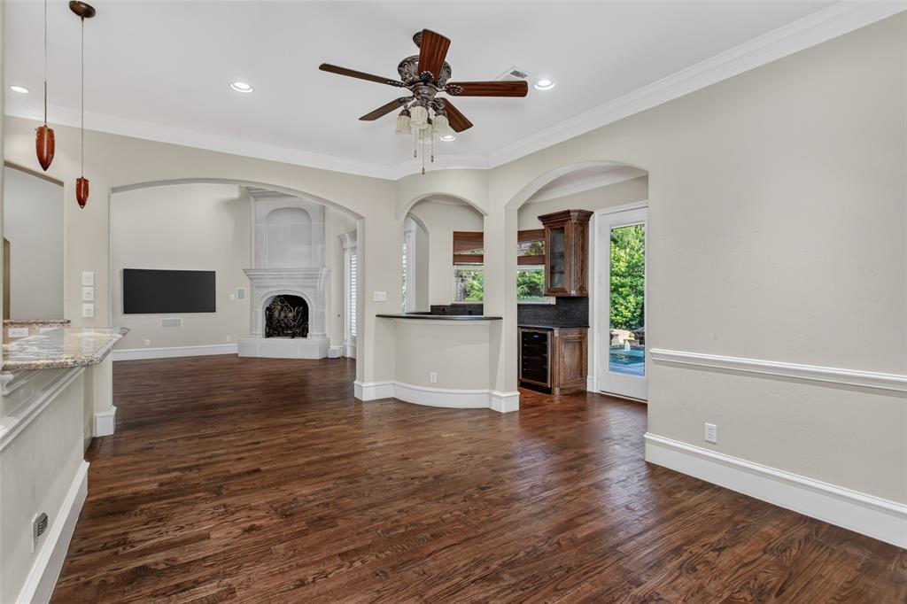 Lakeway - Residential