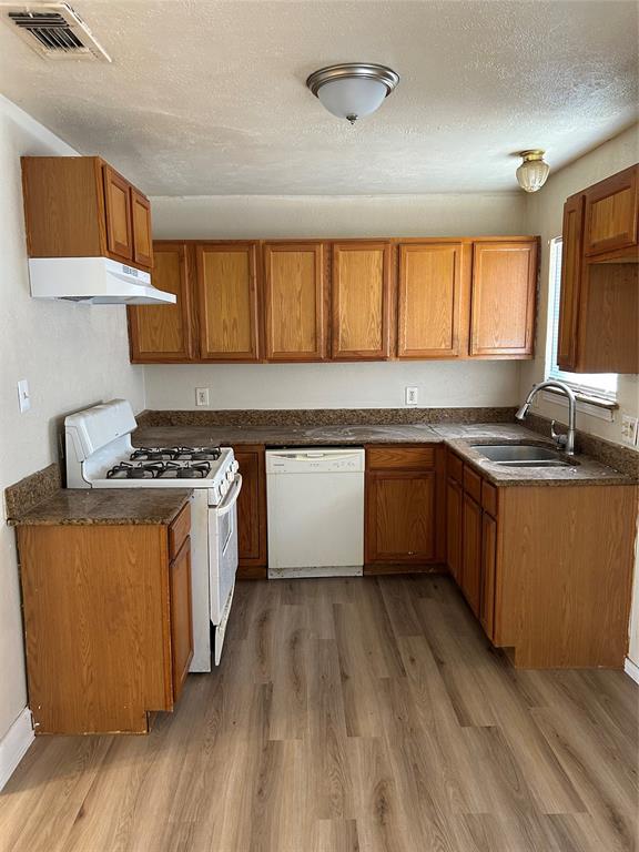 Mesquite Park Sec 01 - Residential Lease