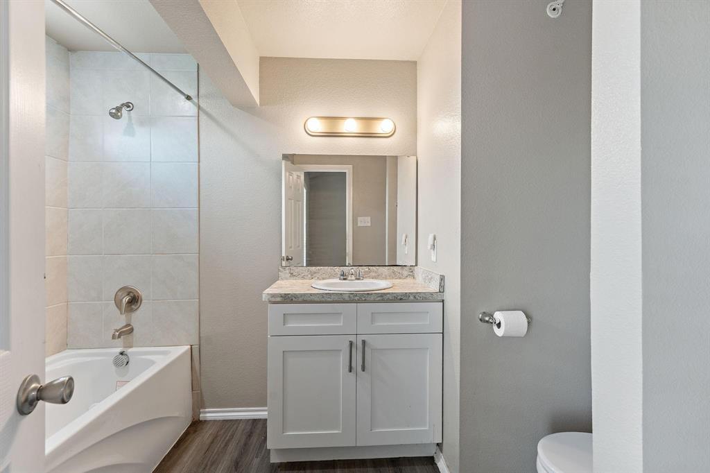 Sable Ridge Condos Ph 01-06 - Residential
