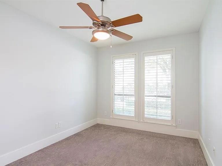 Shelby Court Oaklawn Condos - Residential