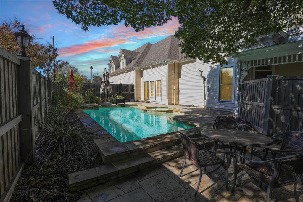 Tuckers Add - Residential