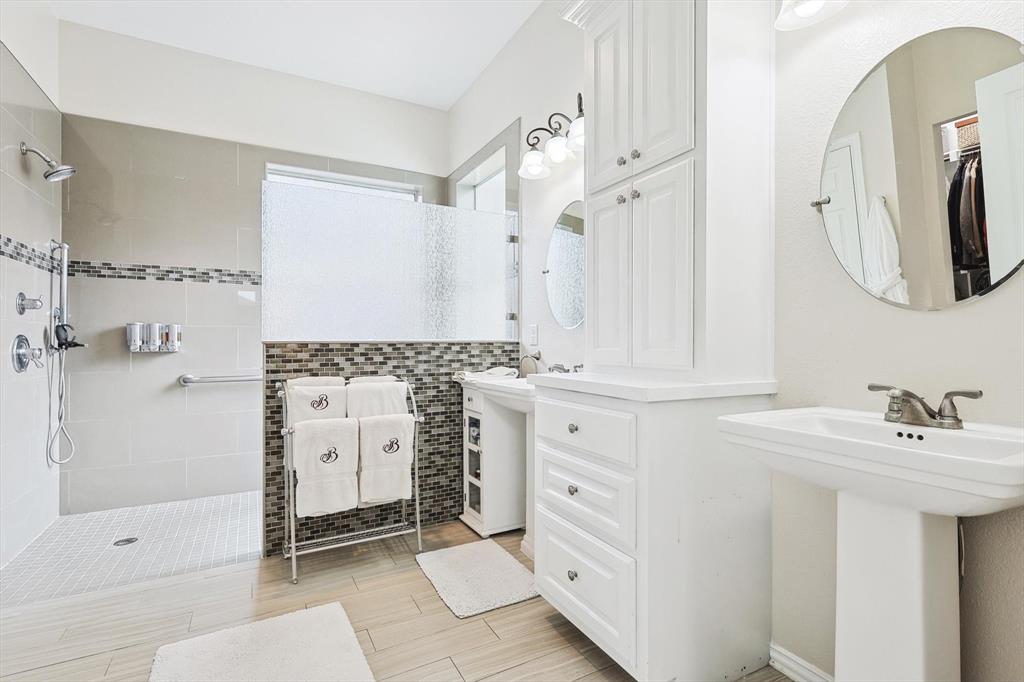 Villas At Silver Lake Estates - Residential