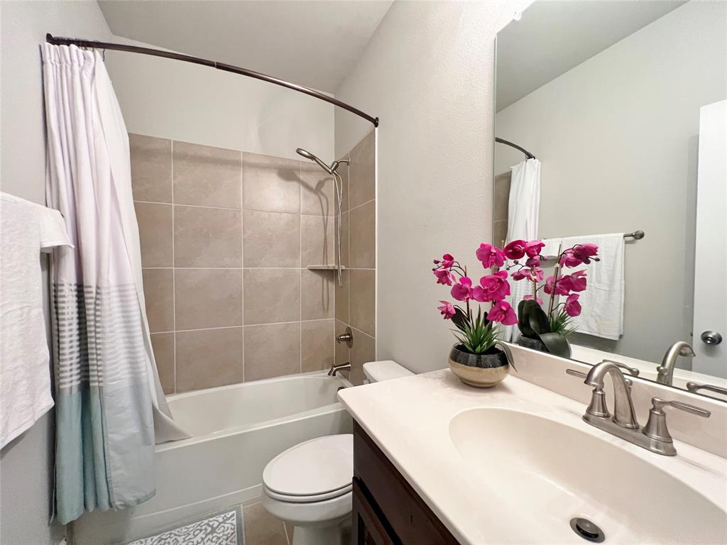 Heritage II - Residential Lease