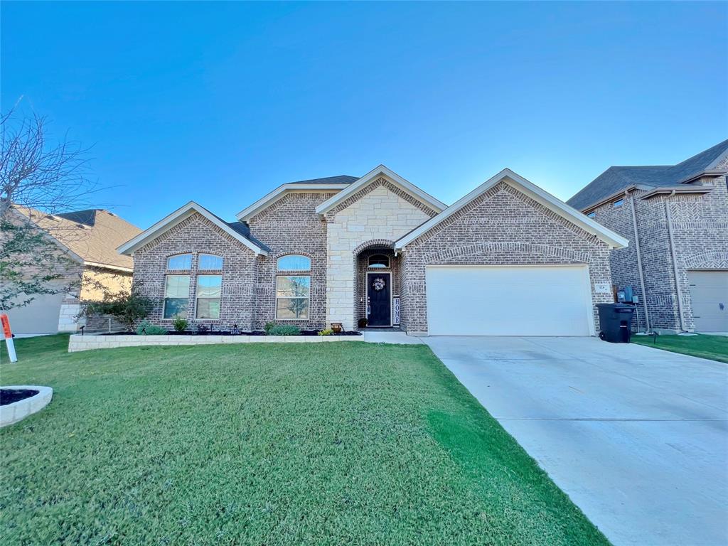 Spacious 2-story 3-3-2 in Heritage subdivision. Nice open floorplan is ideal for entertaining. French doors off the entry lead to your home office. Continue into the main living area with its beautiful stone WBFP. Island kitchen is open to the living and breakfast areas and includes granite countertops and stainless steel appliances. Large primary suite includes dual sinks, garden tub with separate shower and a walk-in closet. Upstairs you will find the gameroom with reading nook. Fenced backyard with covered patio. Great location with easy access to major thoroughfares and multiple shopping and dining options. Come see your new home today!