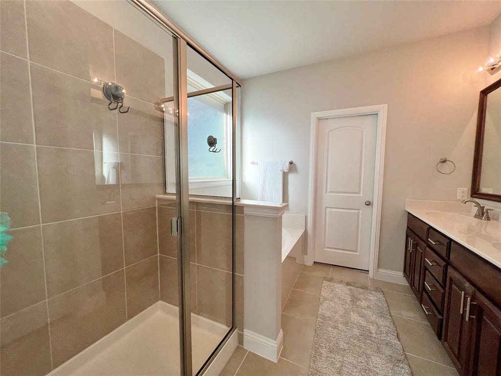 Heritage II - Residential Lease