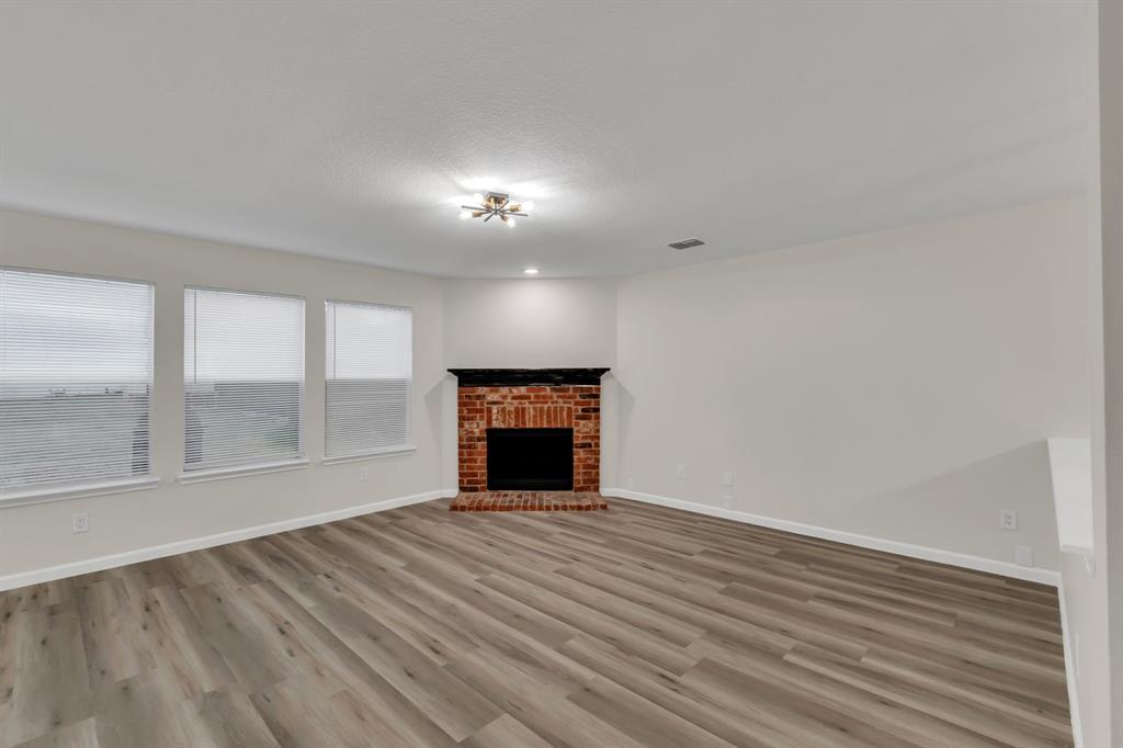 Falls Ph 1b - Residential