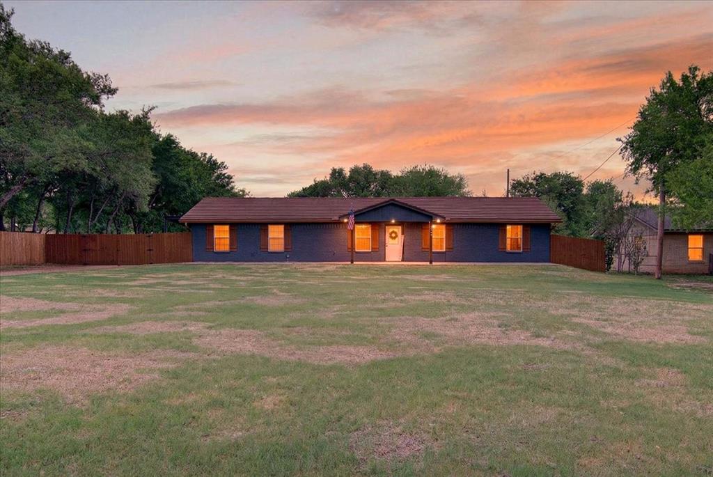 Are you looking for a move-in ready country property just outside of Waco? 383 Overlook is exactly what you need! From the moment you pull up, you'll notice the complimentary wood accents and the added convenience of covered parking. With a beautiful front porch and back patio, this home has a wonderful setting for enjoying your morning coffee or watching the sunset.
Upon entering, you will see a refreshed space featuring new interior paint and flooring throughout. The open-concept, recently remodeled kitchen and family room boast granite countertops, sleek matching appliances, and gorgeous views of your oversized yard, which is now fully enclosed by a stained privacy fence.
Ultimate peace of mind comes standard here. A new stone-coated steel roof with gutters installed in 2023, water heater upgraded in 2021, and HVAC updated in 2025, plus a brand new aerobic septic system mean you won't have to spend a dime on major repairs for years to come.
This home has the perfect floor plan for guests or family members, featuring two main suites with walk-in closets. Worried about storage? Come and see the incredible closets, extra-large laundry room, and shed in the backyard.
A short 20-minute drive to Waco handles all of your shopping needs, while a quick trip into Valley Mills provides excellent schools and fun local shops. Rivercrest Estates offers a gorgeous loop with incredible views—a real gem just outside of the city that is waiting for you!