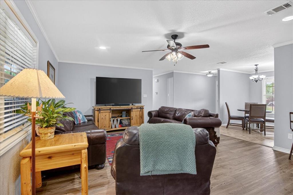 Rivercrest Est - Residential