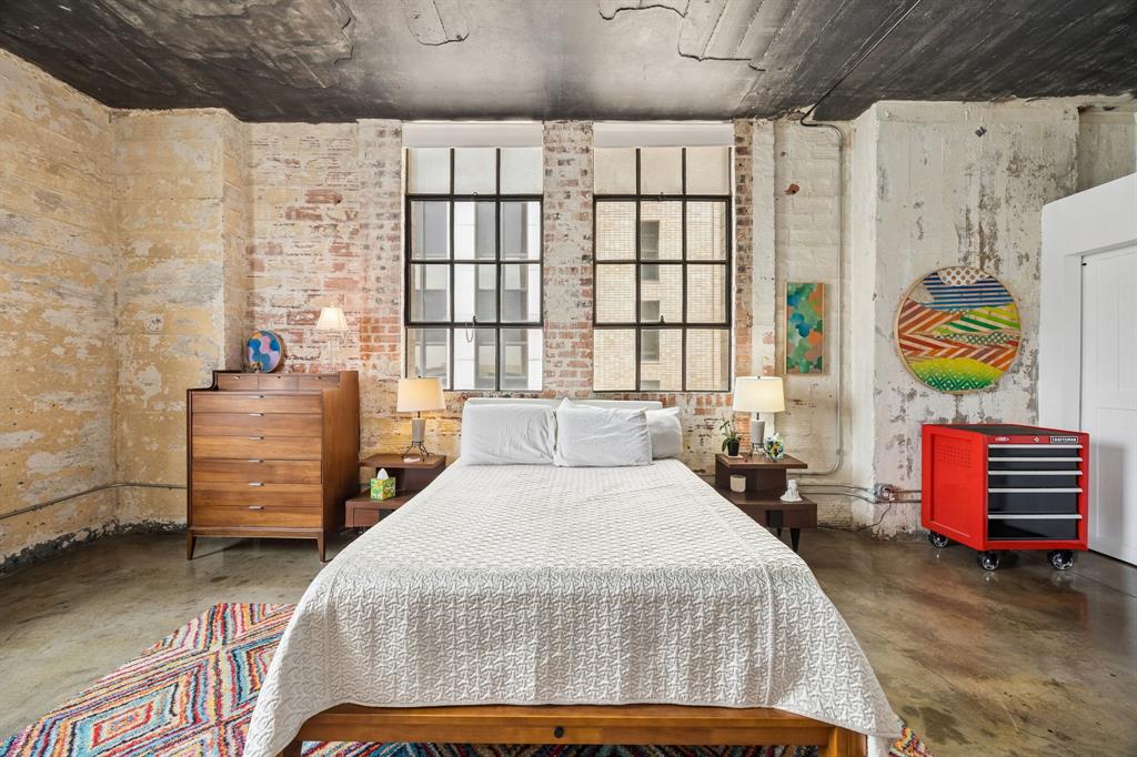 Soco Urban Loft Condo - Residential