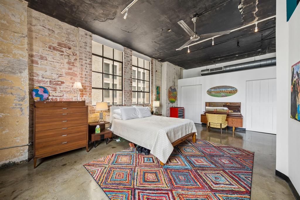 Soco Urban Loft Condo - Residential