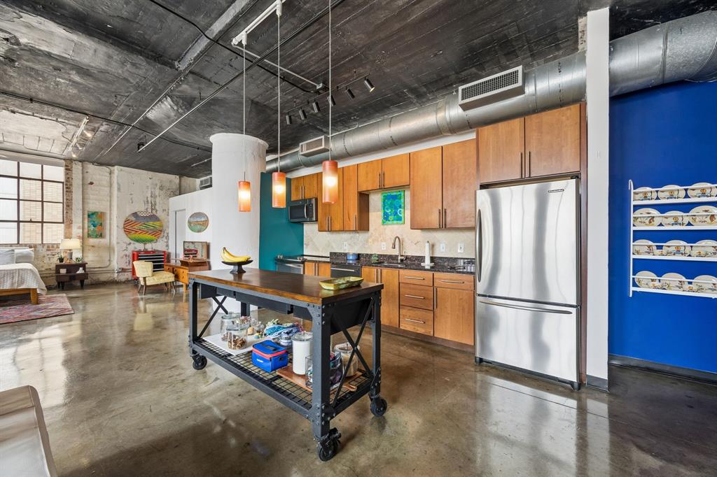 Soco Urban Loft Condo - Residential