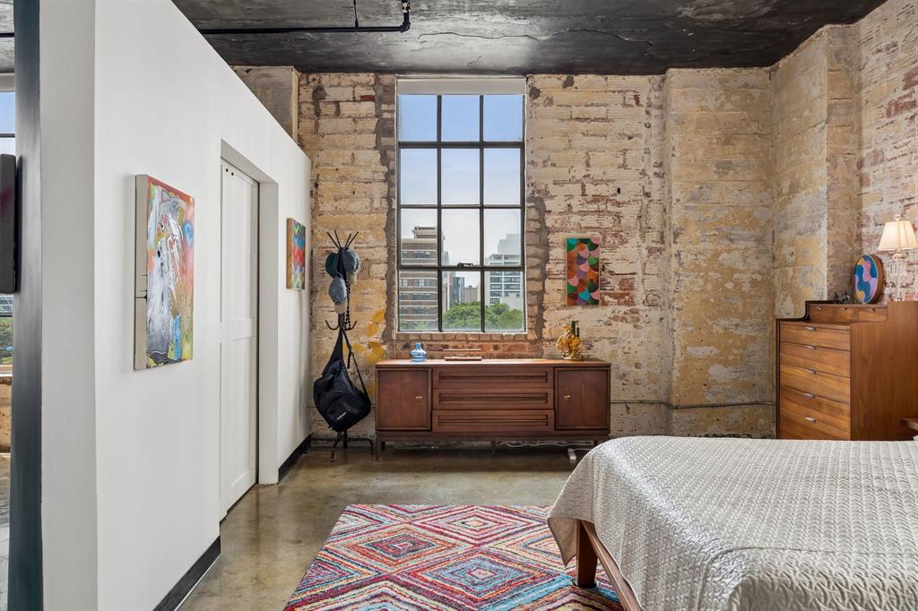 Soco Urban Loft Condo - Residential