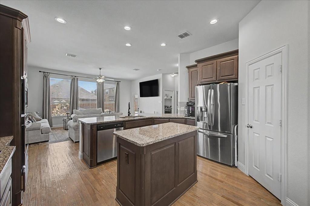 Live Oak Creek - Residential