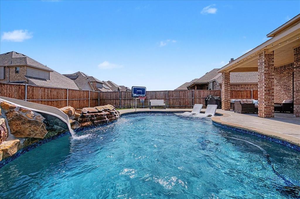 Live Oak Creek - Residential