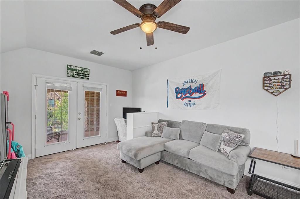 Live Oak Creek - Residential
