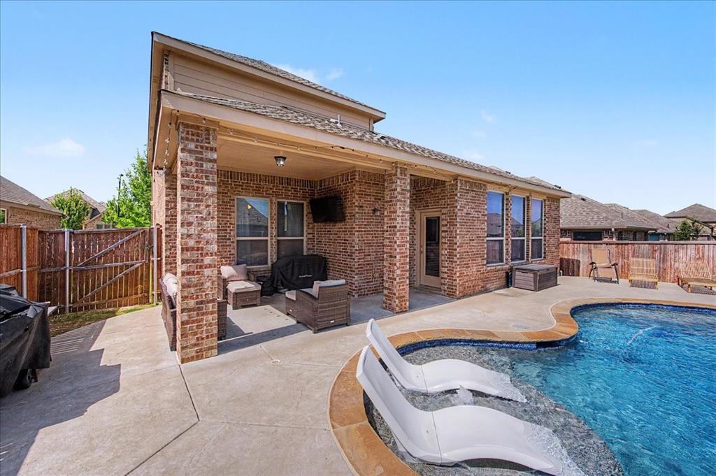 Live Oak Creek - Residential
