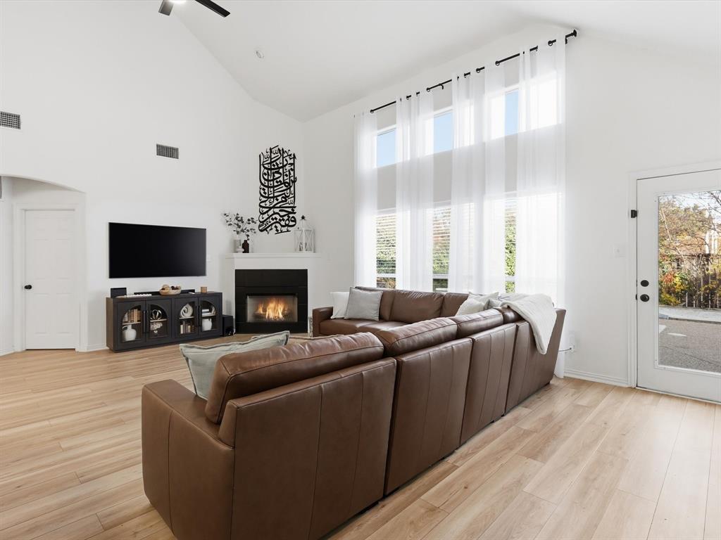 Parkway At Park Glen Add - Residential