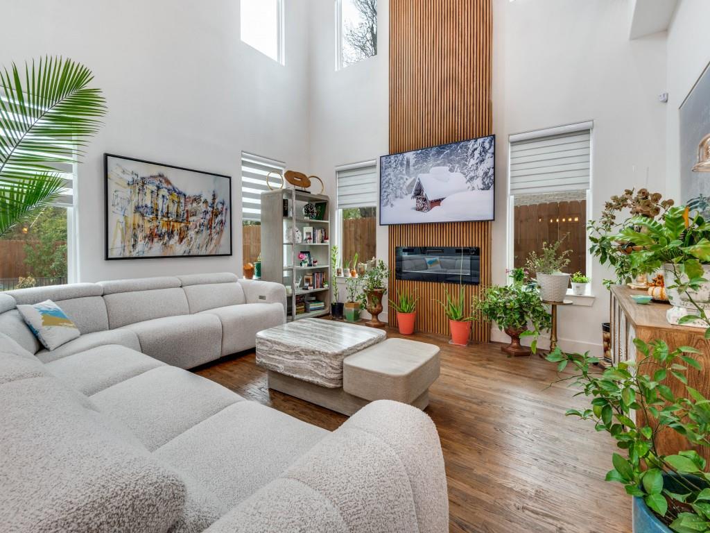 Mount Auburn - Residential