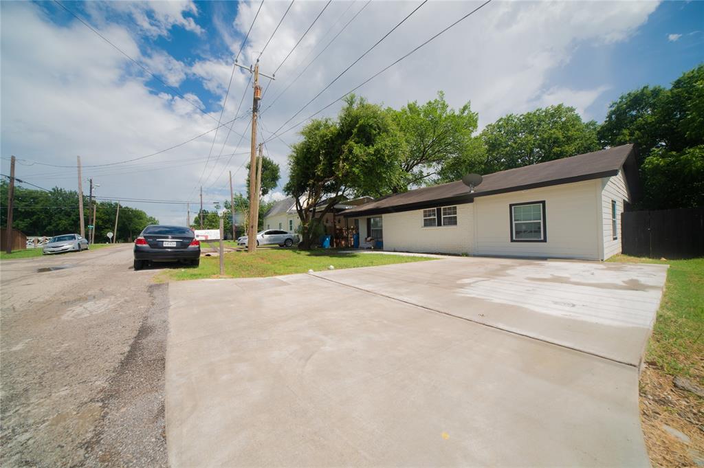 Investor-friendly property with an established tenant already in place, providing immediate rental income from day one. Located at 107 W Purdom Ave in Alvarado, this updated home offers approximately 1,041 square feet of living space with 2 bedrooms and 1 bathroom. Recent improvements and the expanded floor plan enhance the property's long-term rental appeal or make it your home.

Situated on a centrally located lot in Alvarado's Original Town area, the property offers convenient access to schools, shopping, dining, and major commuter routes. Whether you're a first-time homebuyer, investor, or someone looking to downsize, this move-in-ready home presents an excellent opportunity to enjoy small-town living with modern updates. The property offers both current cash flow and future appreciation potential. Whether you're looking to add to your rental portfolio or acquire your first investment property, this income-producing asset presents a solid opportunity.