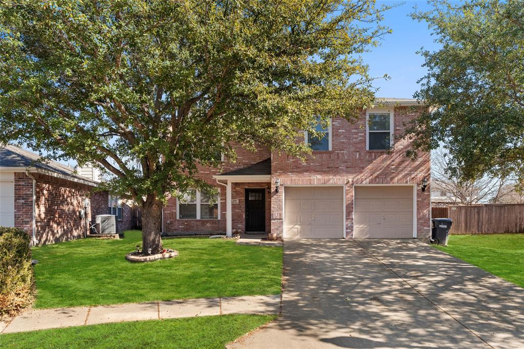 Location, location, location. Situated on a large cul-de-sac lot in McKinney, this home is zoned to award-winning Vega Elementary, Johnson Middle School, and McKinney North High School. Conveniently located near Collin College, shopping, dining, and quick access to Highway 380.
Spacious open floor plan with split bedrooms, all featuring walk-in closets. Wood-look laminate flooring in the family room and ceramic tile in the kitchen, breakfast area, second living area, powder bath, and utility room. Large primary suite with shower. Fresh carpet upstairs and updated lighting on the first level. New water heater.
Enjoy outdoor living on the oversized wood deck, perfect for entertaining. Solar panels valued at over $30,000 convey with the property, offering significant energy savings. Schedule your tour today!