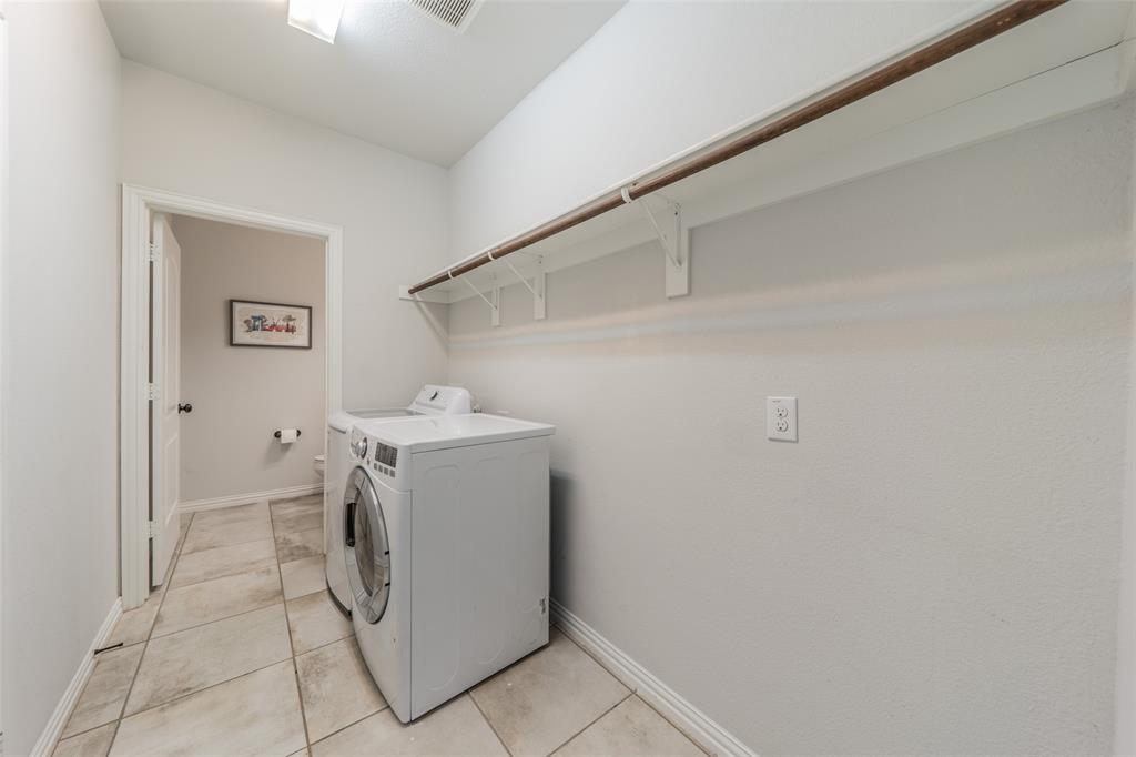 Kingdom Court Ph One - Residential