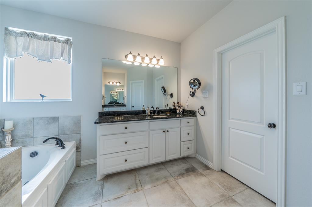 Kingdom Court Ph One - Residential