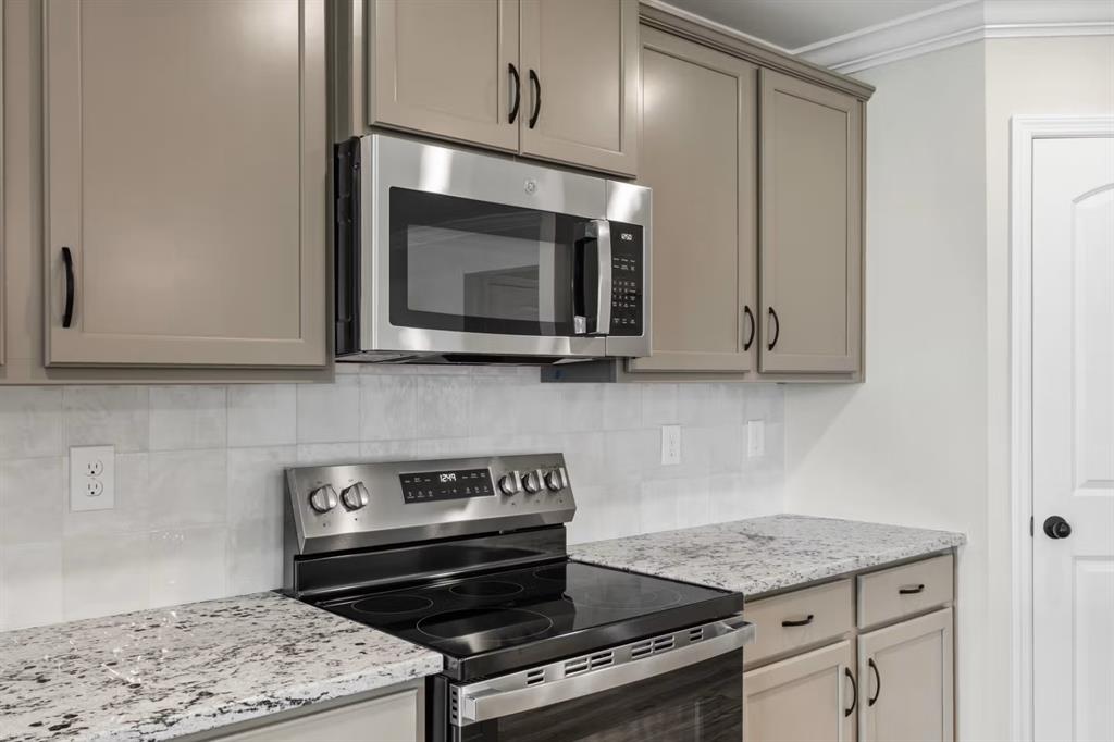 Waverly Estates - Residential