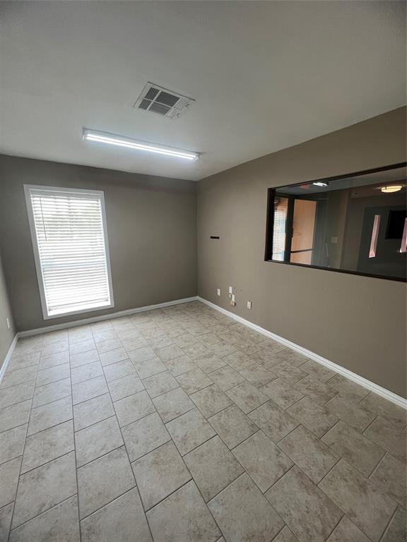 Green Acres 2 - Commercial Lease