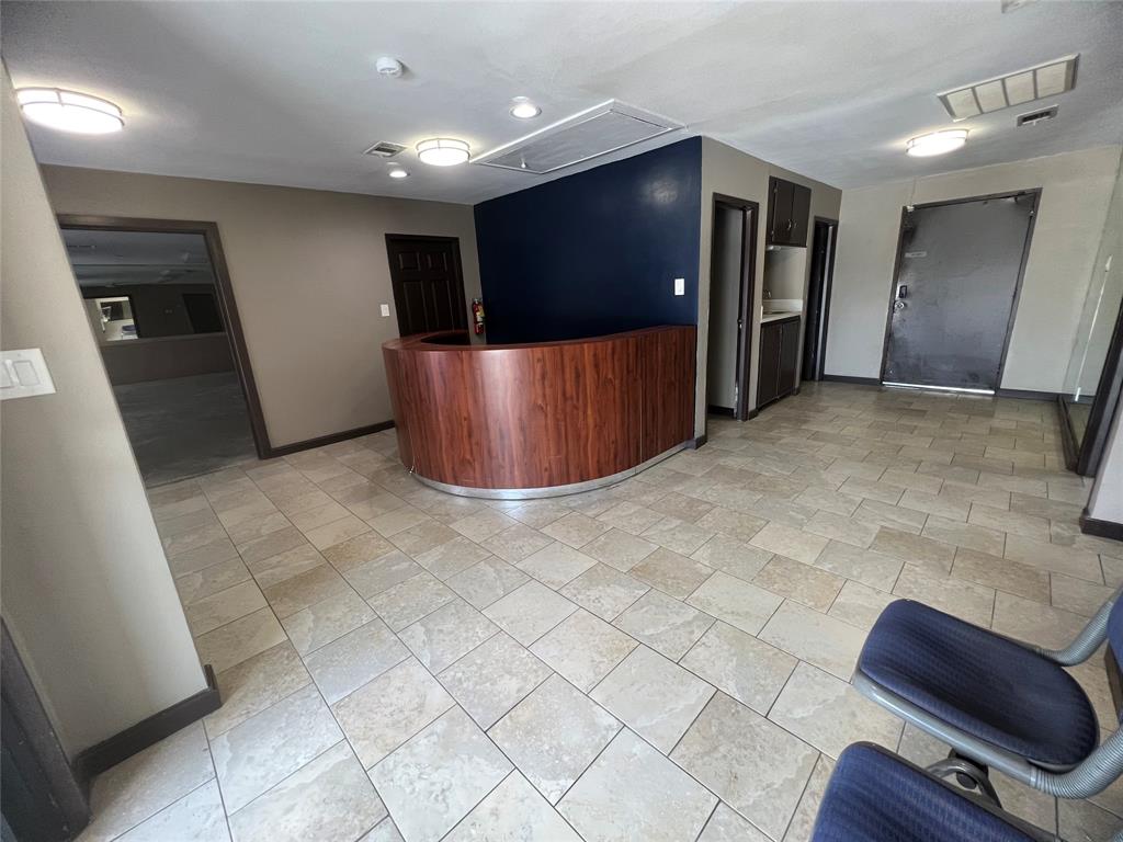 Green Acres 2 - Commercial Lease