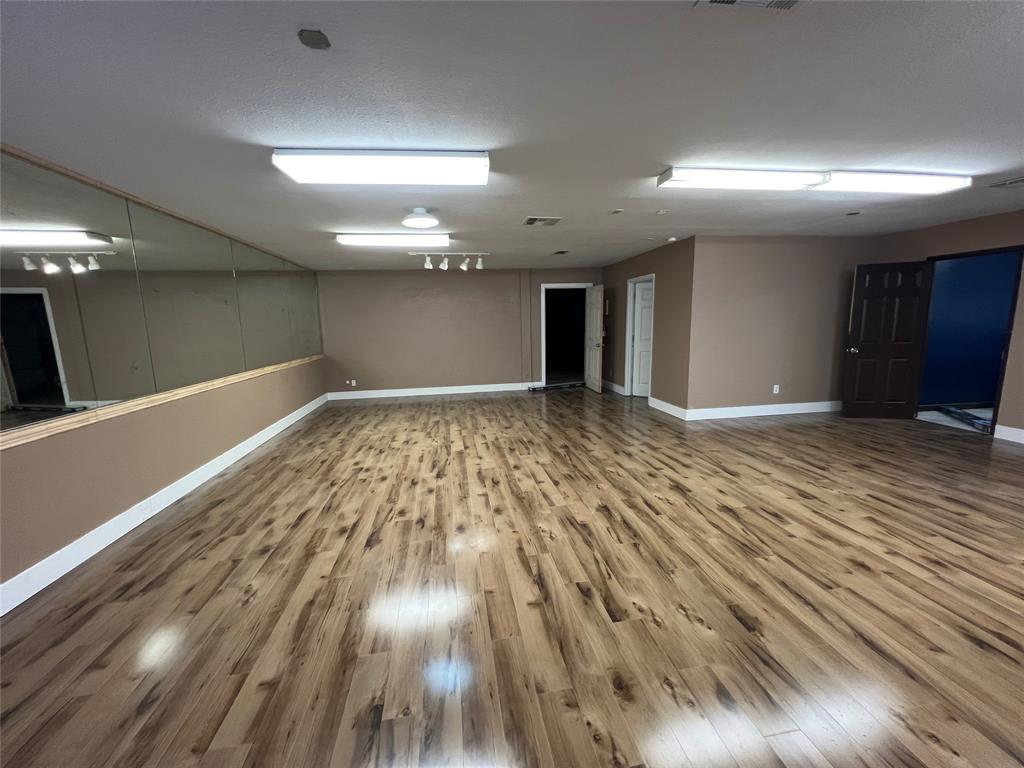 Green Acres 2 - Commercial Lease