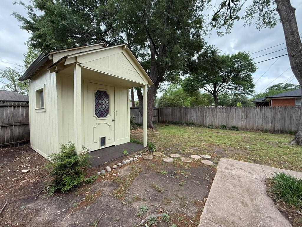 Claremont Add 05 Instl - Residential