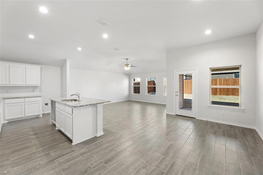 Woodland Springs - Residential