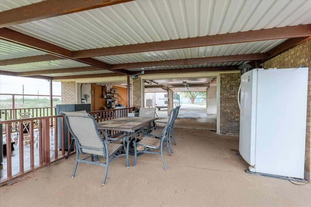 WAGGONER RANCH - MOONSHINE - Residential