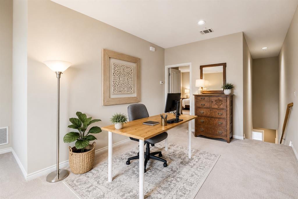 Knox Park Heights Condo - Residential