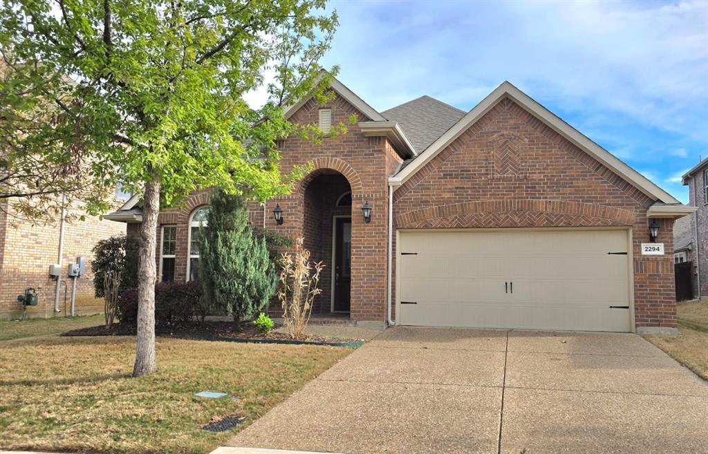 BACK ON MARKET. BUYER'S JOB TRANSFER IS NOT HAPPENING. BEST DEAL IN CASTLE HILLS AREA . RARE 4 BEDROOM 3 BATHROOMS SINGLE STORY  FOR EASY MULTIGENERATIONAL LIVING !  BARELY LIVED IN HOME!  3 Bedrooms untouched since it was BUILT. Previous resident only used Primary, Living and Kitchen throughout their 10 year stay! New floorings ( LVP) in Primary bedroom, living room and formal dining. Great location close to major entertainment hubs like Grandscape, Top golf etc.  Easy access to Hwy 121. It is a MUST SEE property.