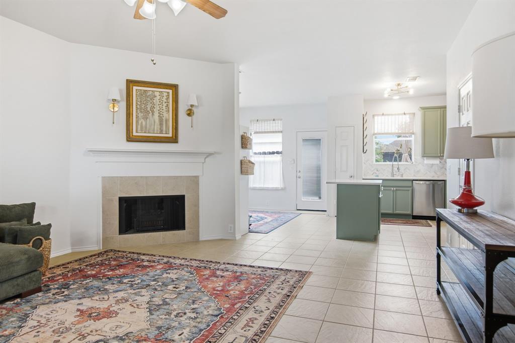 Villages Of Crawford Farms Th - Residential