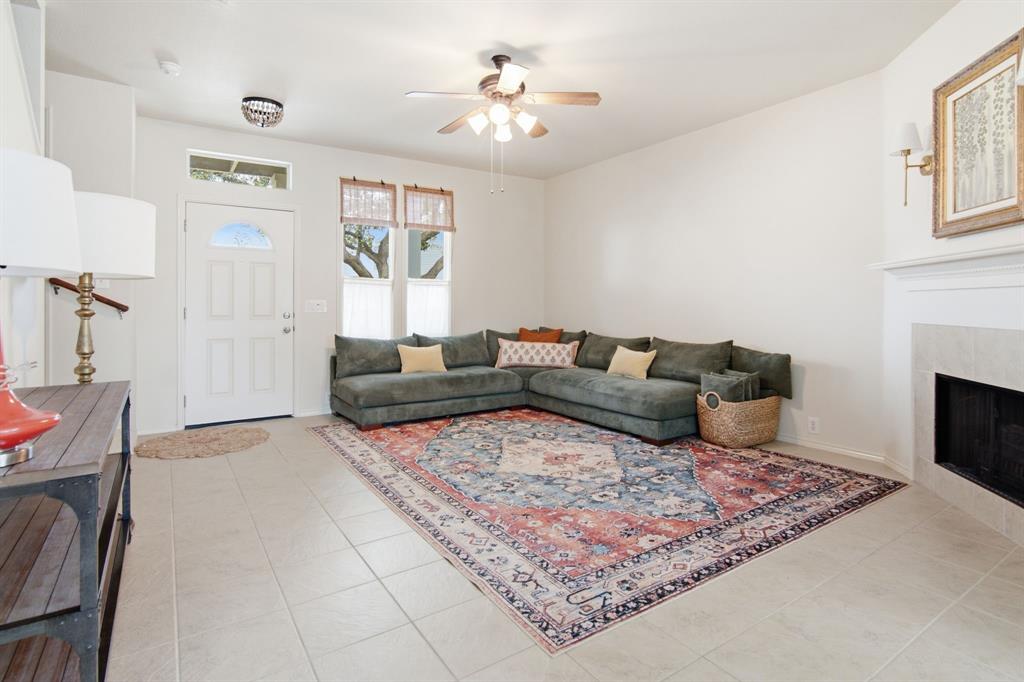 Villages Of Crawford Farms Th - Residential